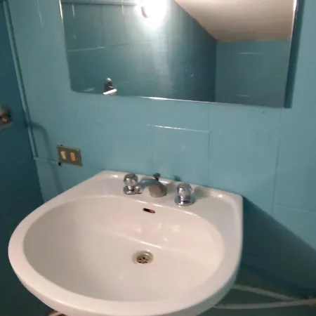 Smeralda Room's Habitación en casa particular Olbia